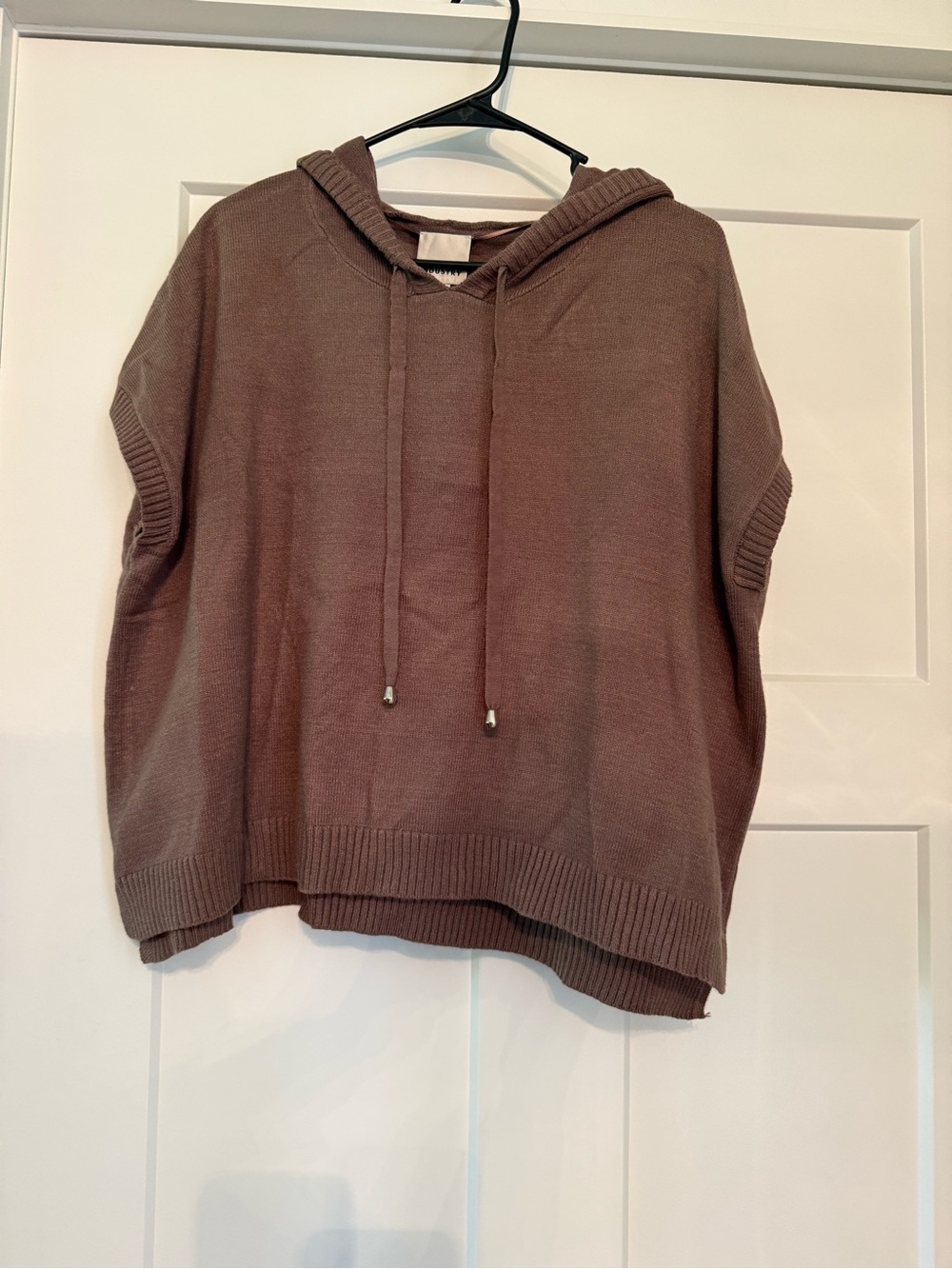 NWT Industry Republic Clothing Hooded Short-Sleeve Knit Sweater/vest Taupe sizeS